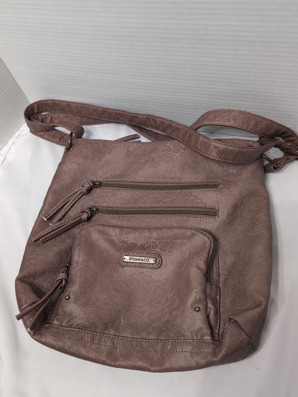 Stone & Co. SOFT Crossbody Purse Multi Compartment Adjustable Shoulder strap